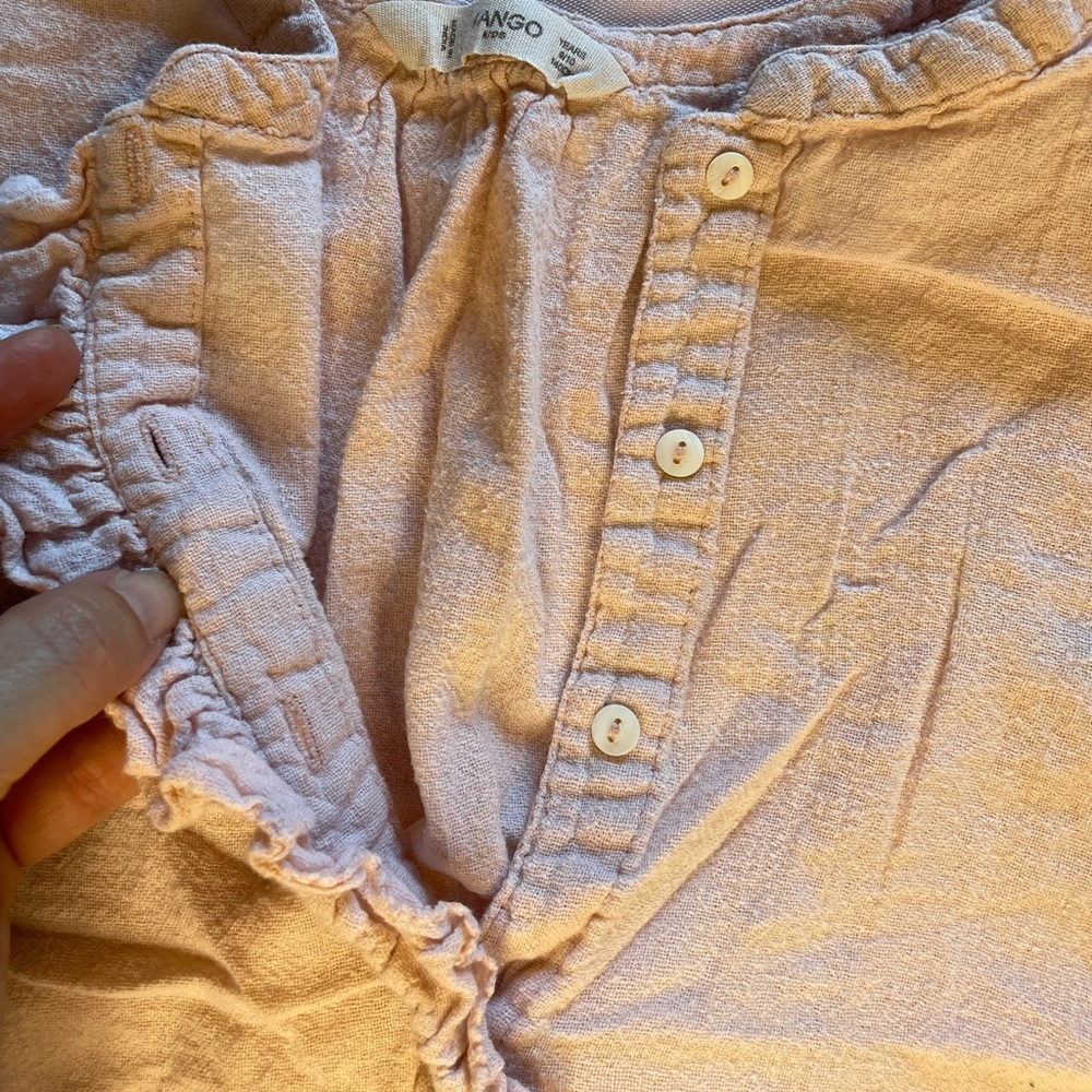 Mango flutter sleeve button down top - Picture 5 of 7